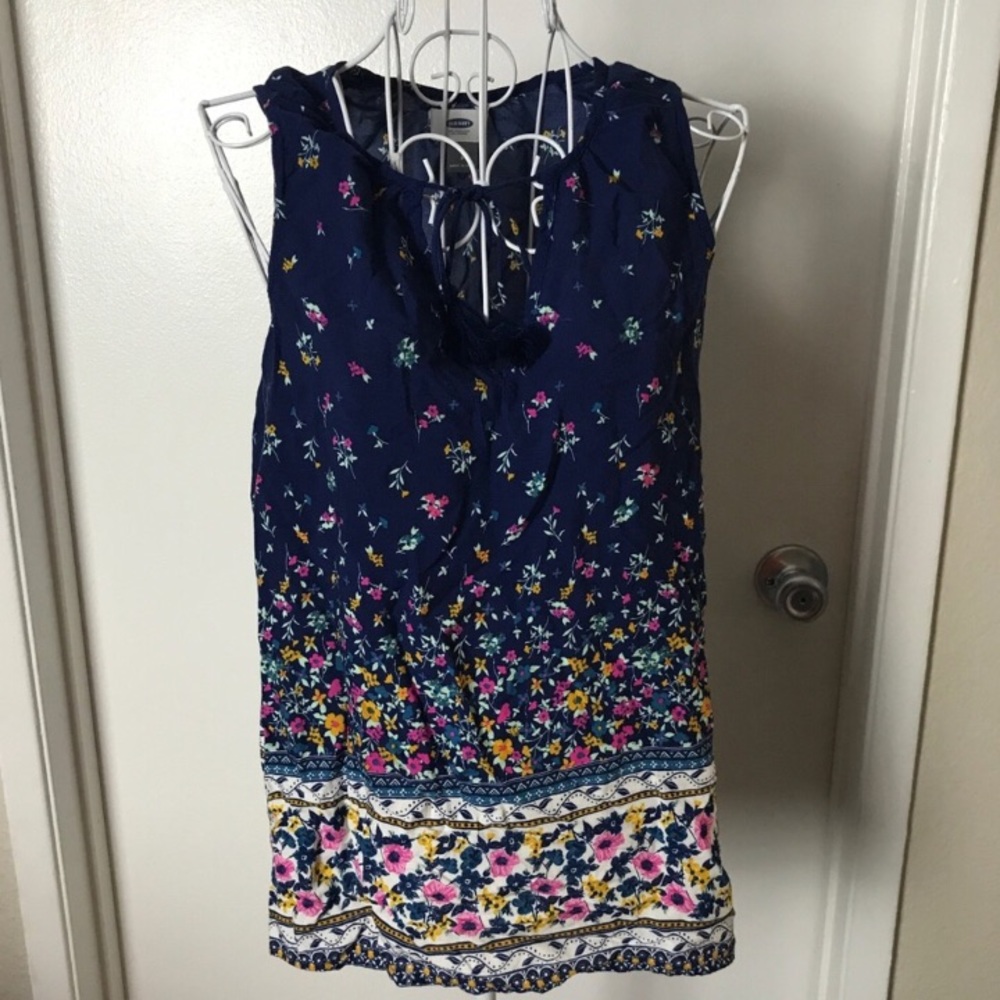 Floral Sleeveless Top